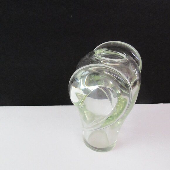 Vintage Art Nouveau clear heavy crystal glass bud vase with side swirls - 6" - Picture 15 of 15